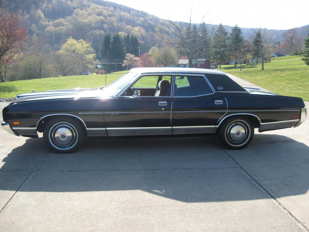 1972 Ford LTD Brougham Edition, Luxury Collector Car from AUTO JUNCTION